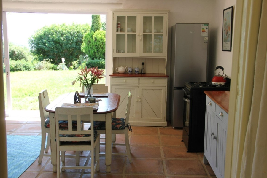 To Let 2 Bedroom Property for Rent in Rome Glen Western Cape